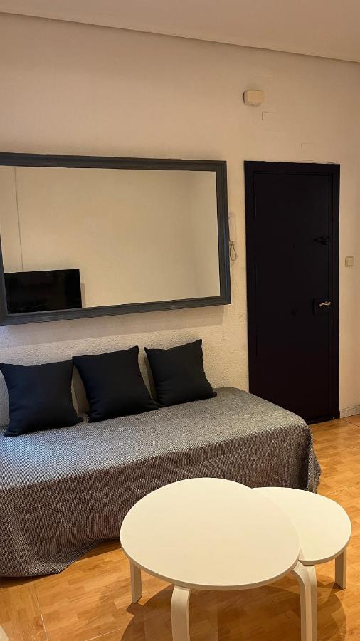Ferienwohnung Piso En Valdeacederas Madrid Exterior foto